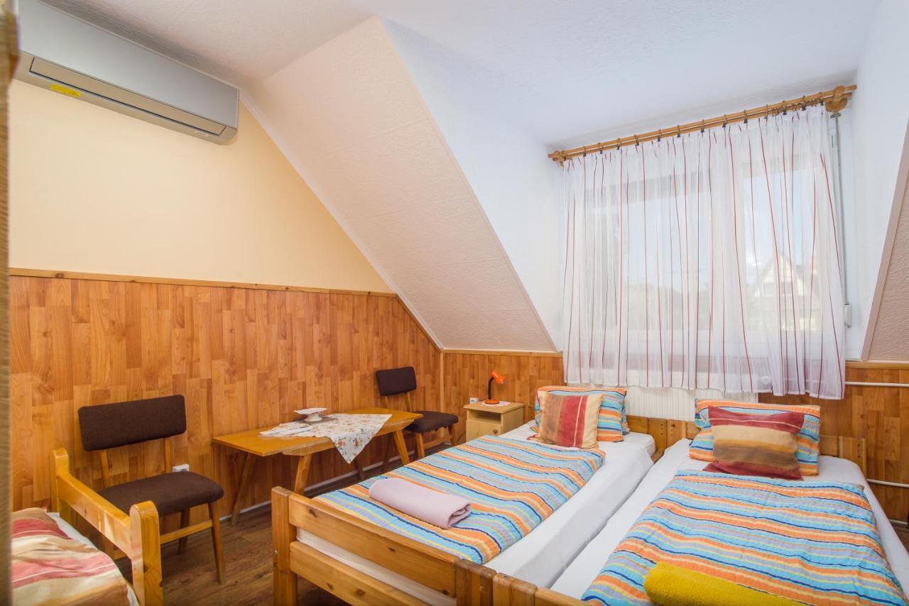 Fueredi Apartment *